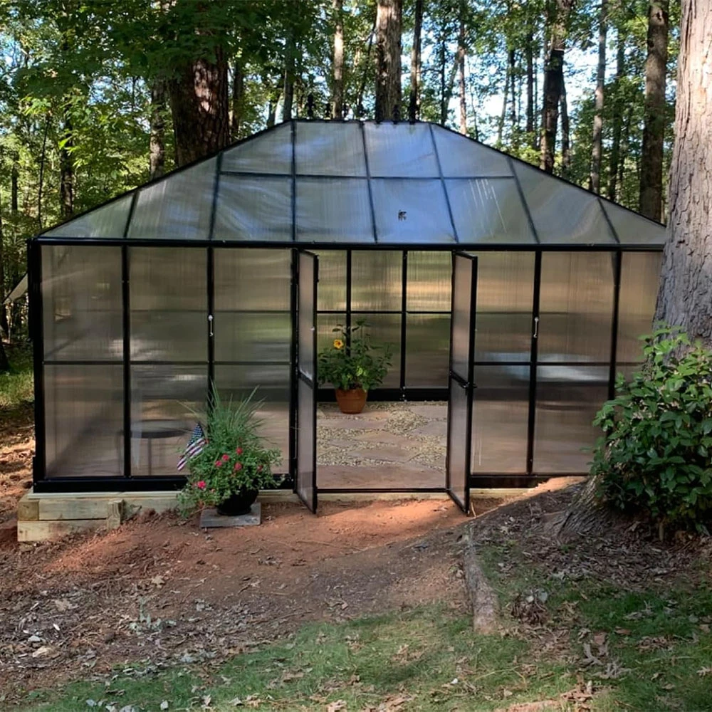 Custom-Built Glass Sunrooms for Outdoor Living - Versatile Designs​
